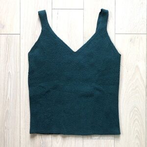 Old Navy Knitted Tank Top in Emerald Green Size Medium Petite